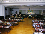 Bild: Festsaal eingedeckt